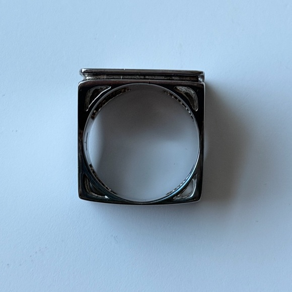 PLAYBOY Vintage Silver Men's Ring with Iconic Logo - Picture 5 of 10